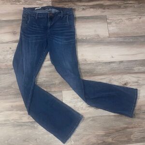 Kut from the Kloth Karen Baby Bootcut Denim Jeans Size 8